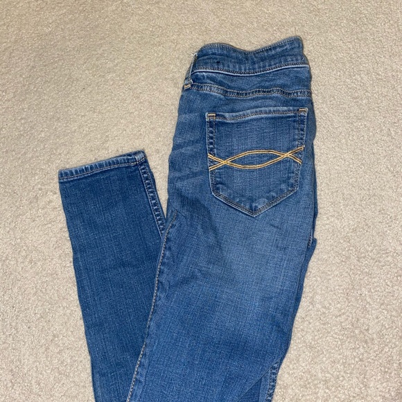 American Eagle Jeans size 2s - Picture 2 of 2